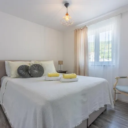 Valmor تْسْغيكفانِتْسا