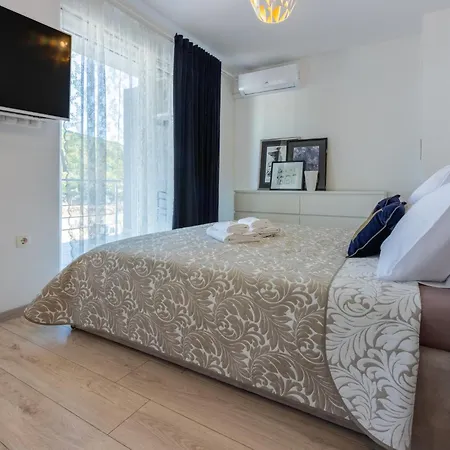 Valmor * تْسْغيكفانِتْسا