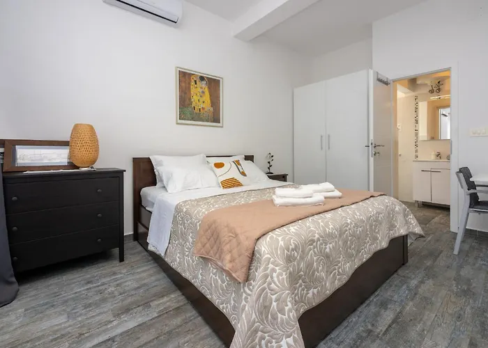 Valmor Appartement *